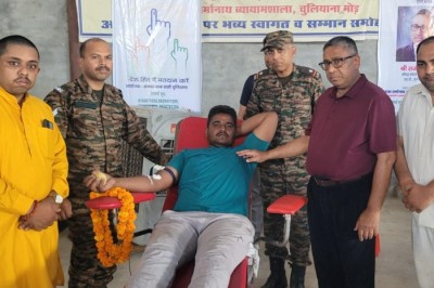 Yuva Bharat Yuva Sath Trust organized a Blood Donation Camp in Chuliana for the Army Medical Corps Hospital, where 230 Volunteers Donated Blood.